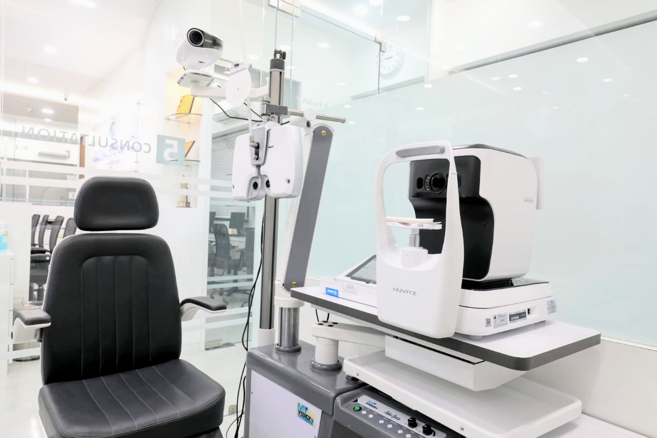 Zero-Pain Advanced Laser Cataract Surgery in Mumbai | Global Eye Clinic Zero-Pain Advanced Laser Cataract Surgery in Mumbai | Global Eye Clinic